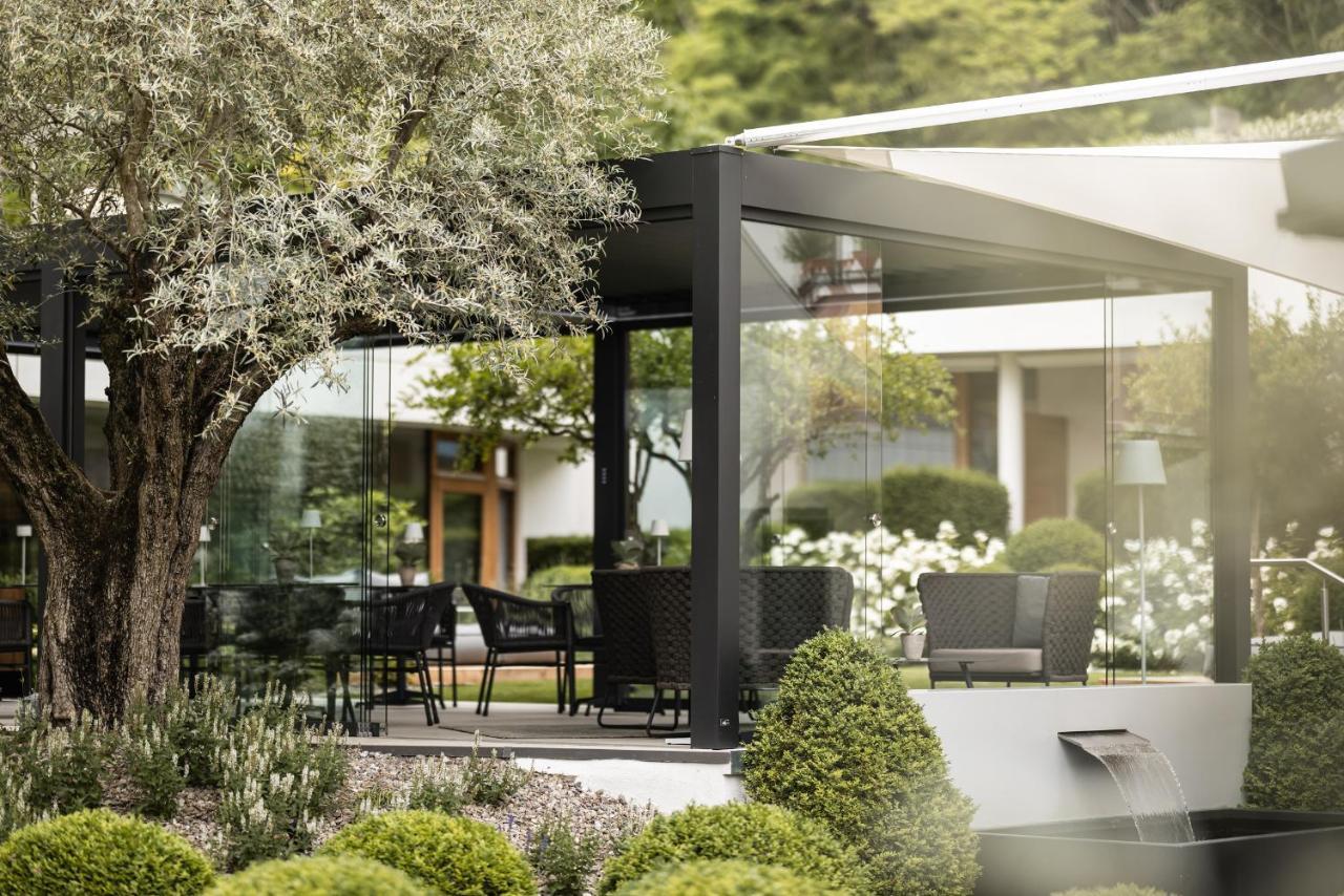 Boutique Hotel Zum Rosenbaum Nalles Exterior photo